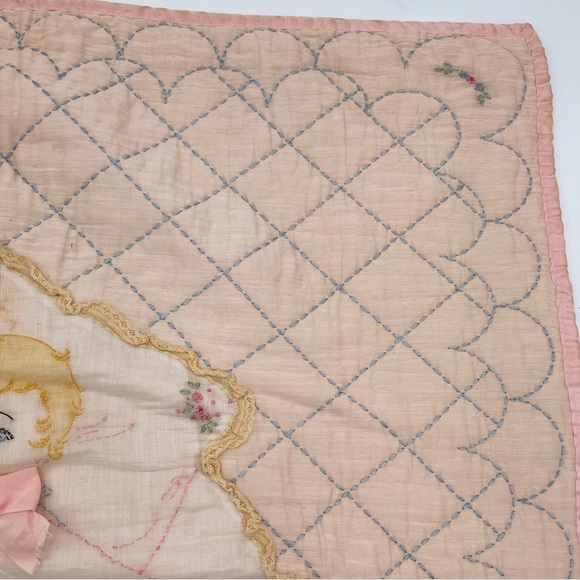 Vintage Baby Quilt Blanket Wounded Bird Handmade Embroidered Peach Pink Bow Girl - Picture 9 of 15